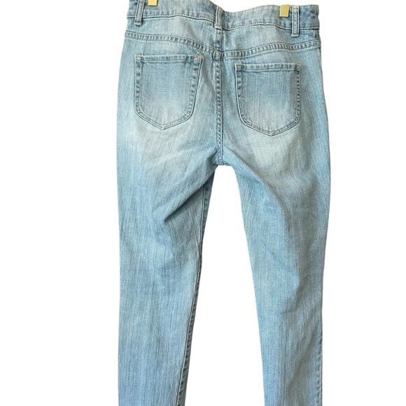 Chico’s Platinum Light Blue Straight Fit Ankle Jeans Stretch Denim Size 2 - Picture 3 of 9